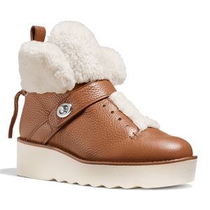 Coach warm winter boots size 9 women